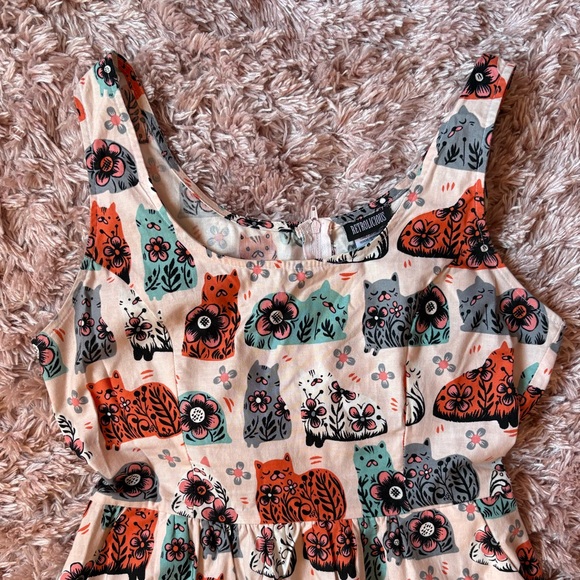 Retrolicious ModCloth Pink Cat Novelty Print Dress Size Medium - Picture 3 of 5